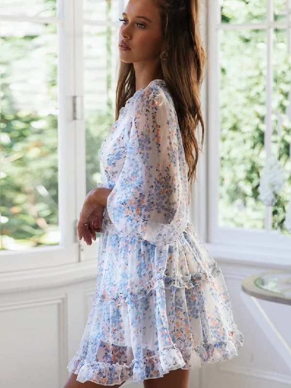 Cute & Casual Floral Mini Dress Fashionable Mini Dress with Slits