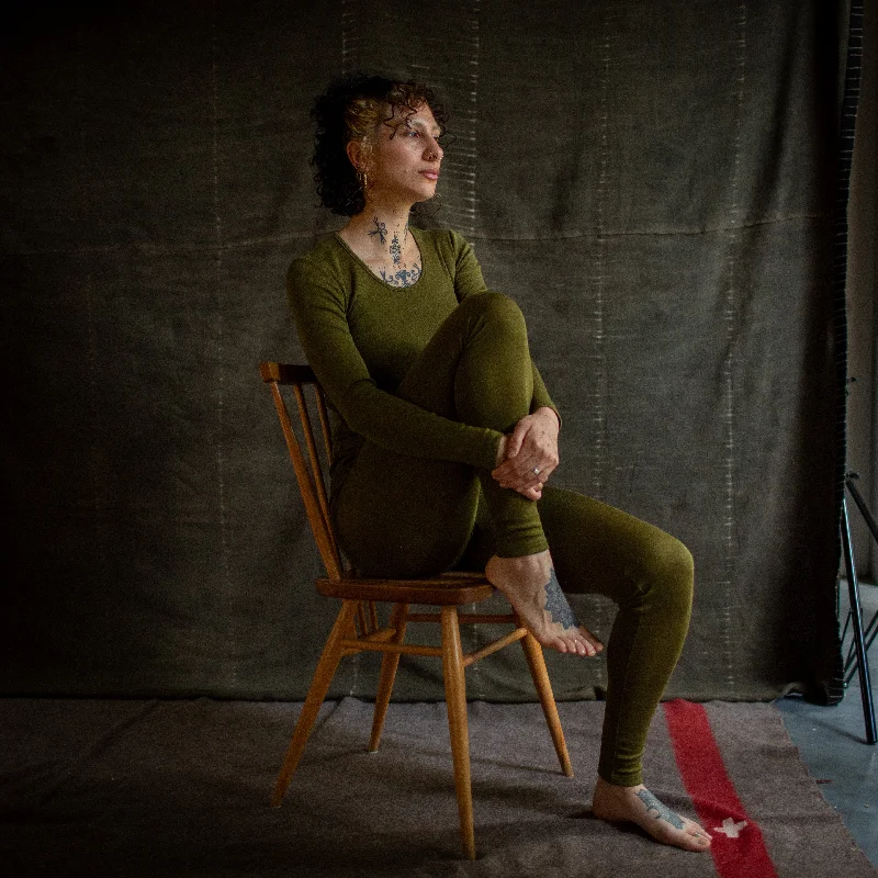 Finch Womens Leggings - Merino Wool & Silk - Seaweed Comfortable Running Leggings