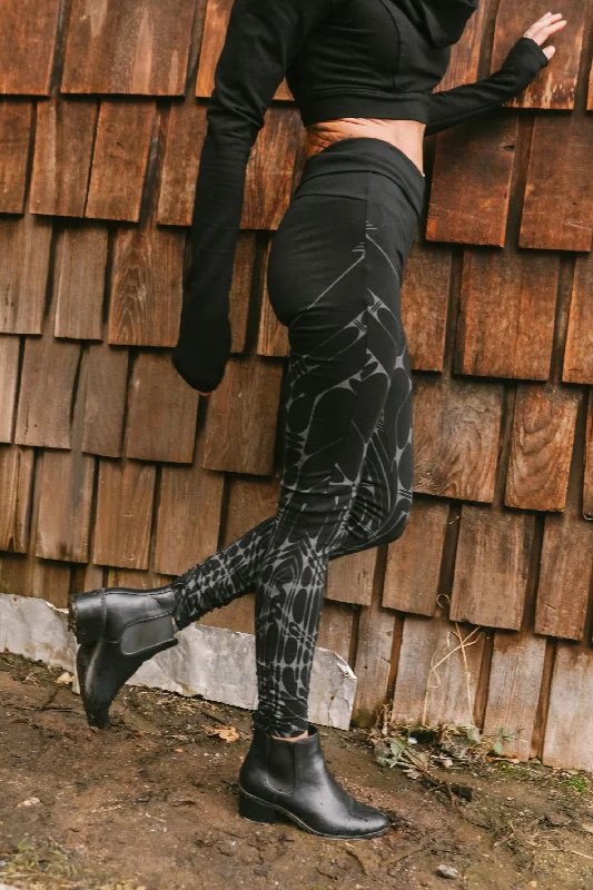 Arrow Leggings - Black/Gray Elegant Stretchy Faux Leather Leggings