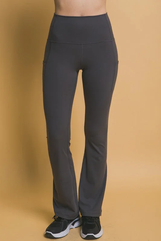 Hazel Blues® | Love Tree High Waist Flare Leggings with Side Pockets Elegant Animal Print Leggings Hazel Blues® | Love Tree High Waist Flare Leggings with Side Pockets Elegant Animal Print Leggings