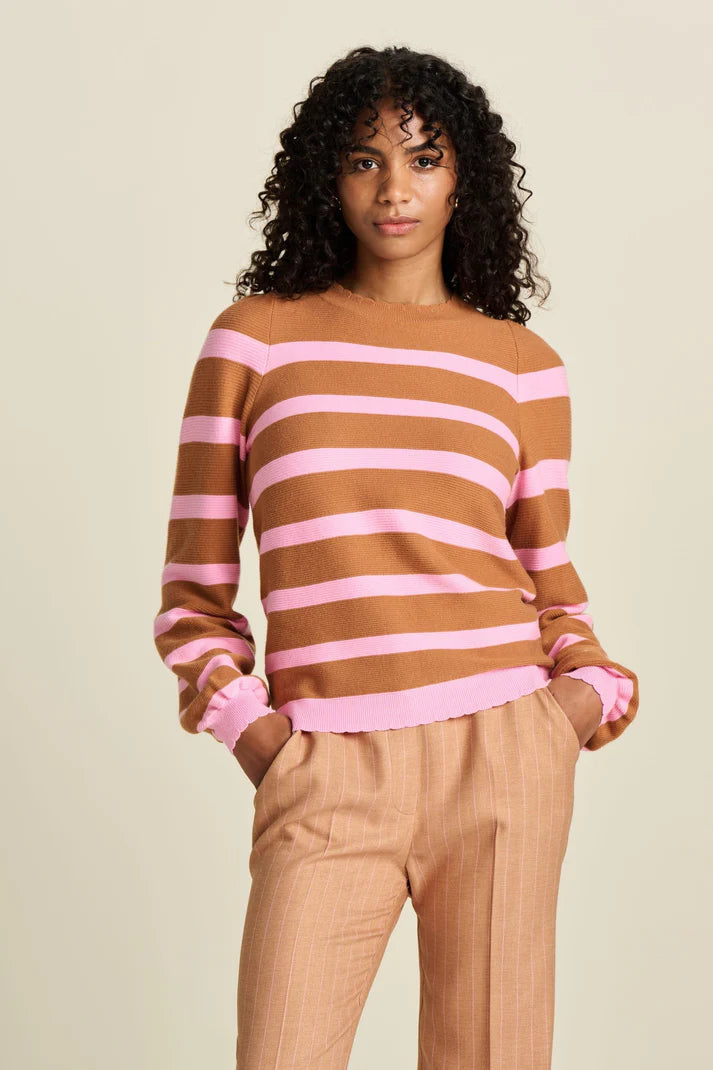 Striped sugar brown pullover Over Sleeve Pullover