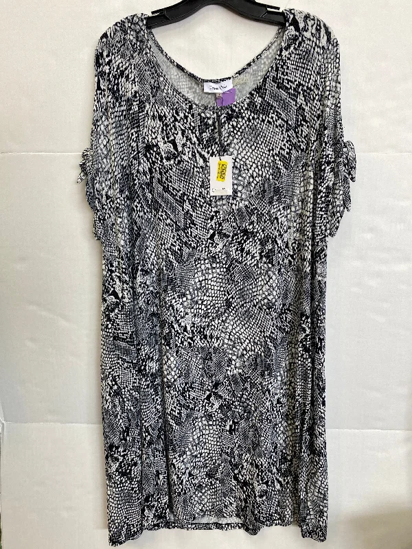 Black & White Dress Casual Midi Calvin Klein, Size 1x Fashionable Pleated Midi Dress