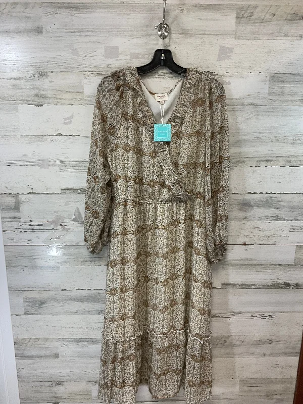 Dress Casual Midi By Hayden La In Tan, Size: 1x Stylish Midi Dress with Cuffs